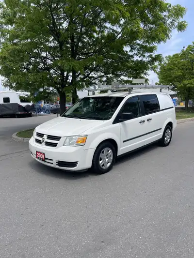 ATTENTION CONTRACTORS!!CARGO!!CARGO!!!UNBREAKABLE 3.3L V6!!AUTOMATIC!!TILT AND CRUISE CONTROL!!POWER...