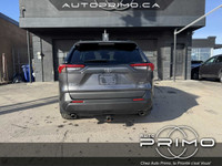 2020 Toyota RAV4 XLE Premium AWD Automatique avec Sièges en Cuir Toit Ouvrant Navigation Carplay Cam... (image 5)