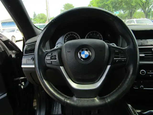 2016 BMW X4 xDrive28i 4dr All-wheel Drive Sports Activity Coupe- in Cars & Trucks in Edmonton - Image 15
