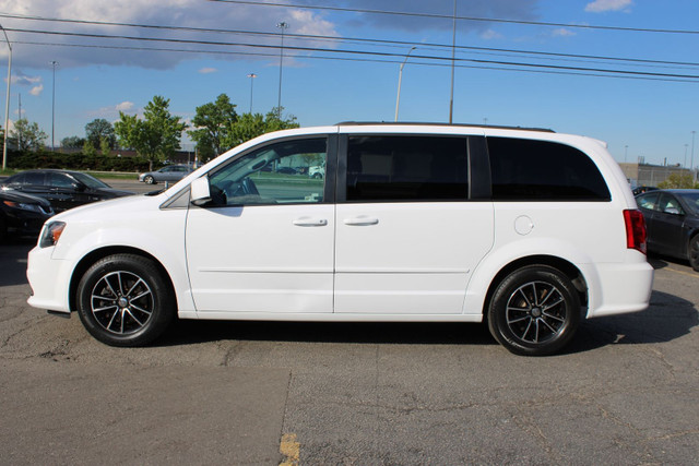2017 Dodge Grand Caravan in Cars & Trucks in Oakville / Halton Region - Image 4