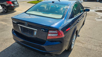 Engine: V6 Cylinder Engine 3.2L/195CI L/100Km City: 11.6 L/100Km Hwy: 7.5 (image 5)
