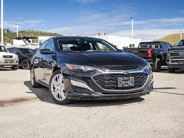 2022 Chevrolet Malibu RS FWD in Cars & Trucks in Kelowna - Image 2