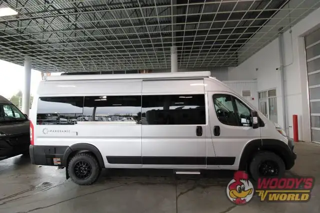 2025 VRP PANORAMIC 3500 in RVs & Motorhomes in Abbotsford - Image 3