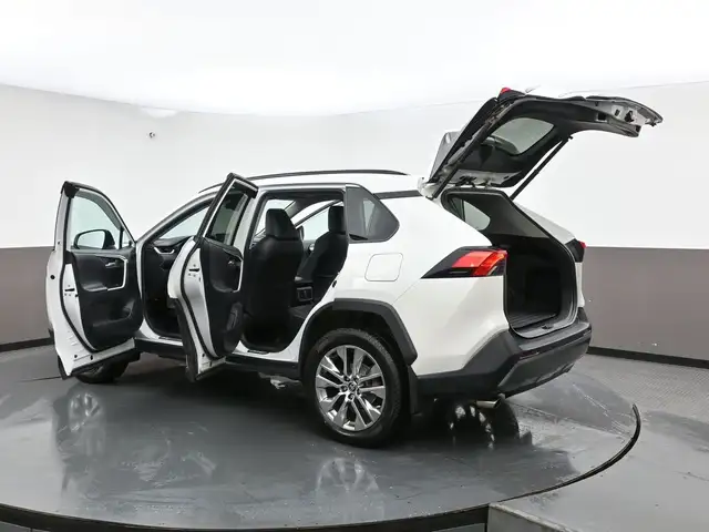2021 Toyota RAV4 LIMITED in Cars & Trucks in City of Halifax - Image 47