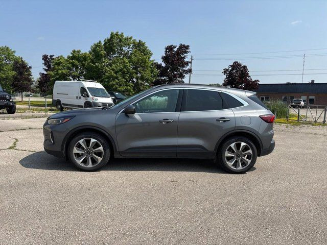 2023 Ford Escape Platinum | Nav | Leather | Apple Carplay in Cars & Trucks in Guelph - Image 4