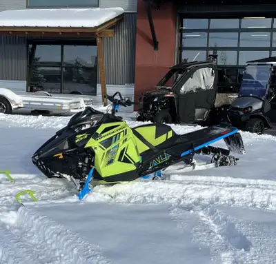 EMBRACE THE CHAOS ON SNOW PAYMENTS ONLY $118 BI-WEEKLY OAC!! APPLY TODAY! THE 2022 POLARIS RMK 850 R...
