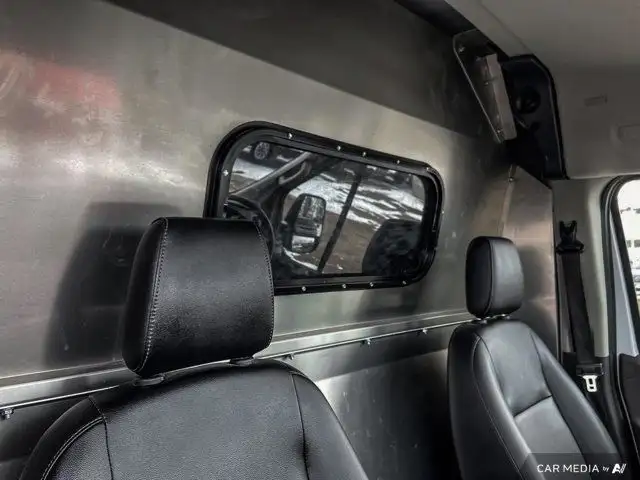 2023 Ford Transit Cargo Van T250 Medium Roof | Vinyl Seats in Cars & Trucks in Brandon - Image 27