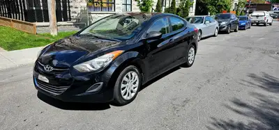 2013 Hyundai Elantra GL, 4cyl., AUTOMATIQUE Air climatise, 4portes, Tout equipe, Mirroirs et vitres...