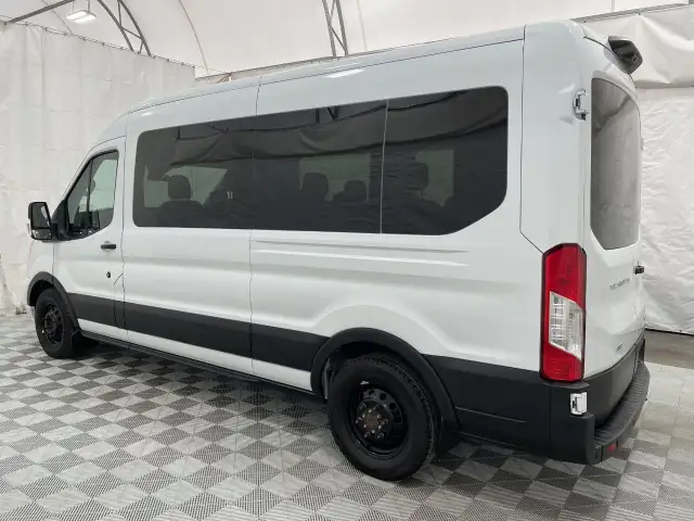 2021 Ford Transit Passenger Wagon in Cars & Trucks in Calgary - Image 7