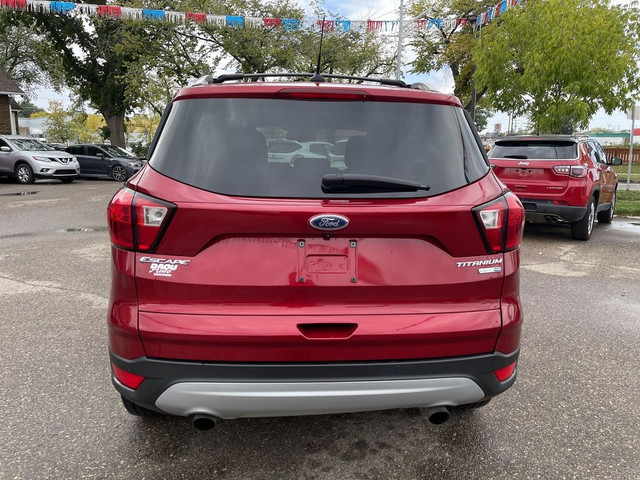  2019 Ford Escape Titanium-leather-navi in Cars & Trucks in Saskatoon - Image 4