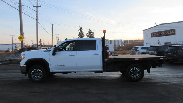 2021 GMC Sierra 3500 HD CREW CAB FLAT DECK dans Autos et camions  à Ville d’Edmonton
