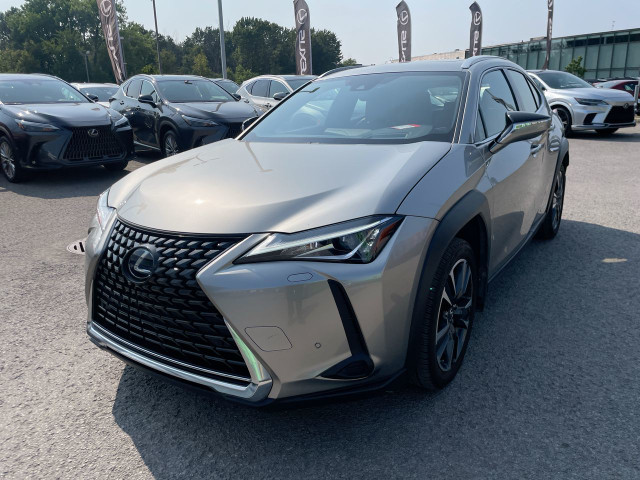 2021 Lexus UX 250h Luxe / Camera / Toit ouvrant / Cuir Bien Équi in Cars & Trucks in Laval / North Shore