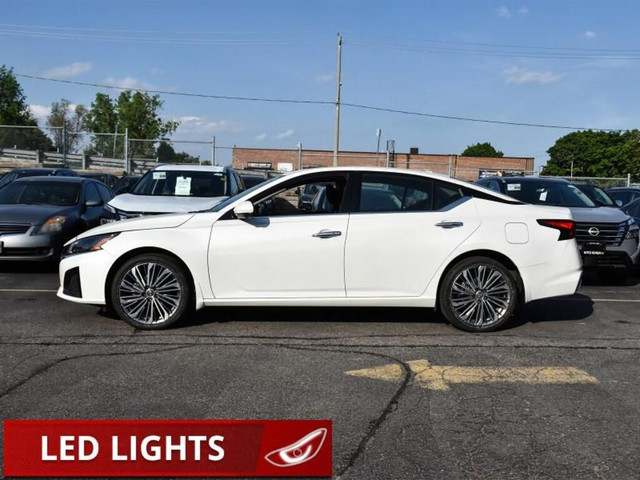 2024 Nissan Altima Platinum in Cars & Trucks in Kitchener / Waterloo - Image 3