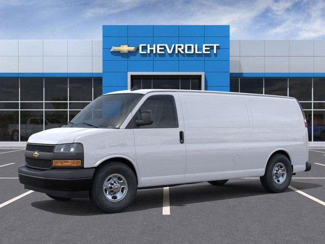 2025 Chevrolet Express 3500 Work Van in Cars & Trucks in Lethbridge - Image 2