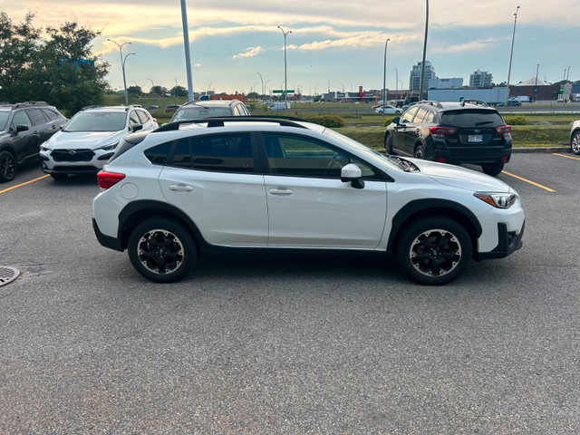 2023 Subaru Crosstrek Touring | Sièges Chauff | Carplay | Caméra in Cars & Trucks in City of Montréal - Image 4