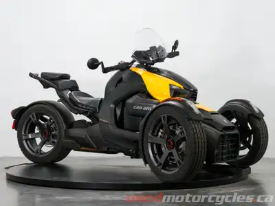 This clean, low kilometre Ryker features a 900 cc engine mated to an automatic transmission. Call to...