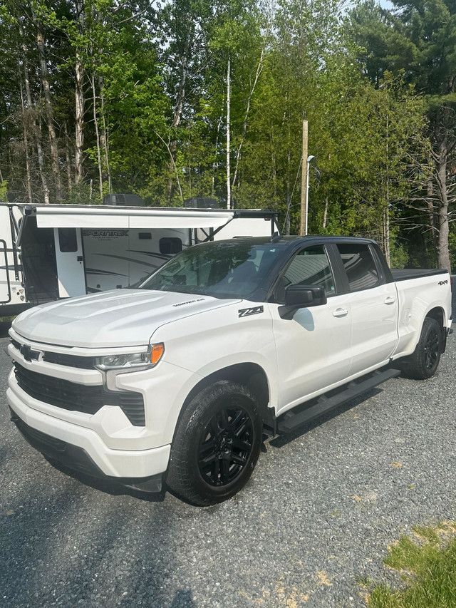 2023 Chevrolet Silverado 1500 RST RST Z71! CREW LONG! BUCKET... in Cars & Trucks in Sudbury