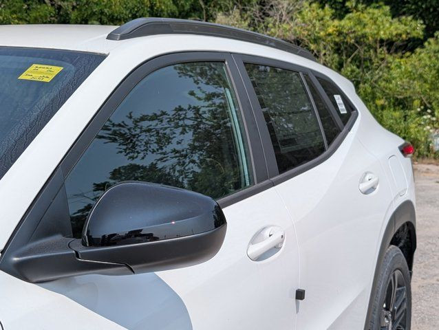 2025 Chevrolet Trax ACTIV- Driver Confidence Pkg in Cars & Trucks in Barrie - Image 3