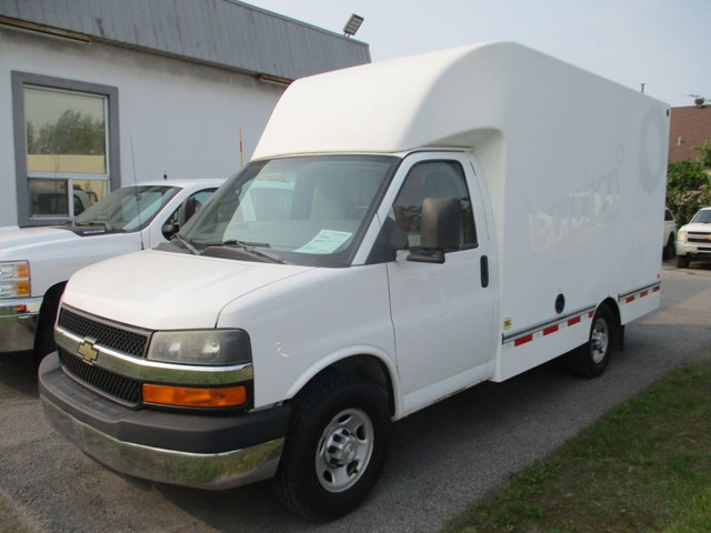 2014 Chevrolet Fourgonnette commerciale tronquée Express savana  in Cars & Trucks in Laval / North Shore - Image 4