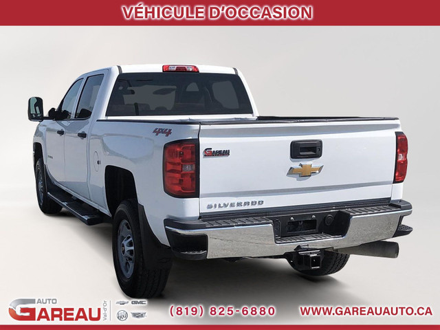 2015 Chevrolet Silverado 2500HD in Cars & Trucks in Val-d'Or - Image 4