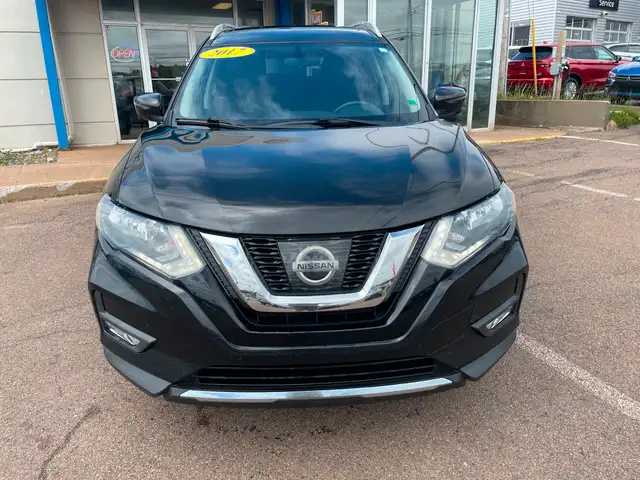 2017 Nissan Rogue SV AWD, ALLOY, SUNROOF in Cars & Trucks in Charlottetown - Image 5