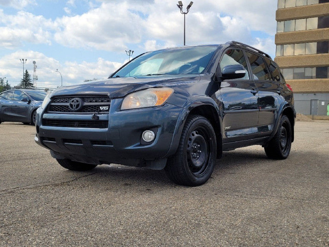 2011 Toyota RAV4 Sport - Sunroof - Navigation in Cars & Trucks in Edmonton - Image 4