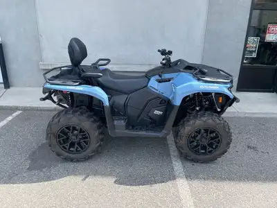 This one owner unit has only 62 kms!!! Save thousands on this mint 2025! 2025 Can-Am Outlander MAX X...