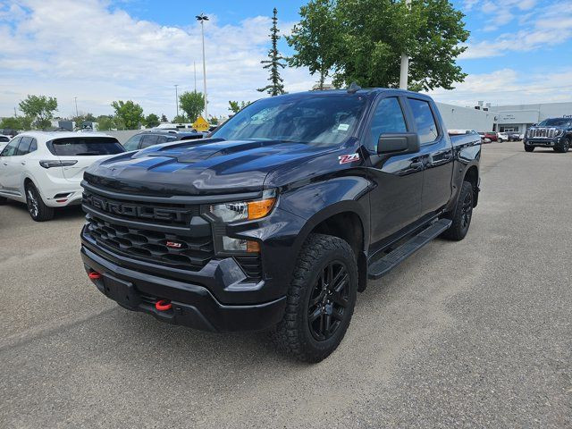 2023 Chevrolet Silverado 1500 CUSTOM TRAIL BOSS / 5.3L in Cars & Trucks in Calgary