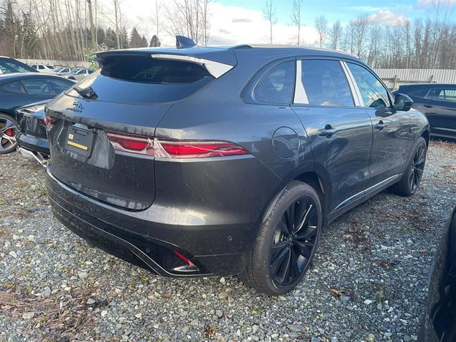 2024 Jaguar F-PACE P250 R-DYNAMIC S in Cars & Trucks in Delta/Surrey/Langley - Image 3