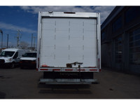 Camera de recul, BOITE 16 PIEDS, Moteur 6.0L V8. SUPERBE CONDITION, BAS KM. ** 122,000km certifié!!... (image 6)