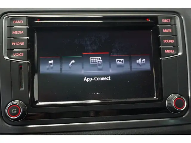 2016 Volkswagen Tiguan COMFORTLINE 4MOTION CUIR - TOIT PANO CAM  in Cars & Trucks in Lévis - Image 24