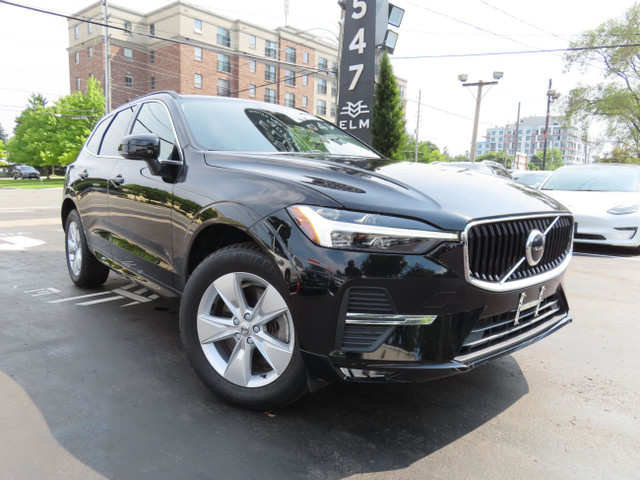 2022 Volvo XC60 B6 AWD MOMENTUM - Blind Spot Monitor !! in Cars & Trucks in Oakville / Halton Region - Image 2