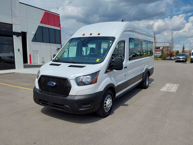 2023 Ford Transit Passenger Wagon T-350 HD 148&amp;quot; EL High in Cars & Trucks in Calgary