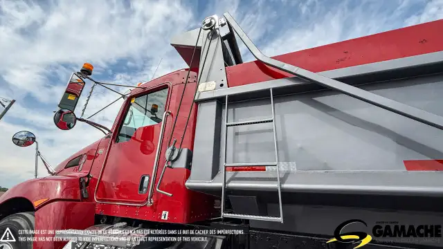 2011 KENWORTH T370 6 WHEEL DUMP TRUCK in Heavy Trucks in Chilliwack - Image 11
