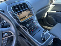 One Owner - Remote Start - Keyless Ignition - Blindspot Monitoring - 360 Backup Camera The 2019 Linc... (image 5)