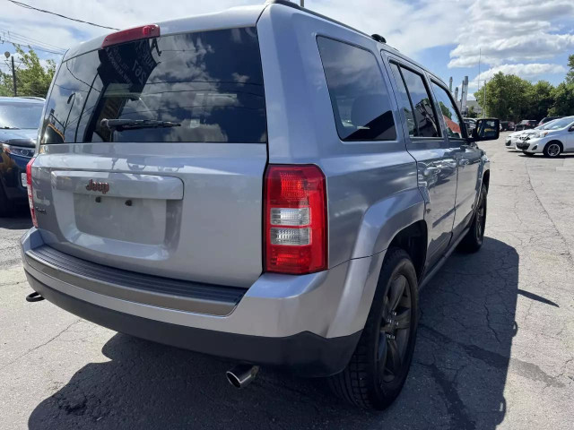 2017 JEEP Patriot Sport in Cars & Trucks in Laval / North Shore - Image 3