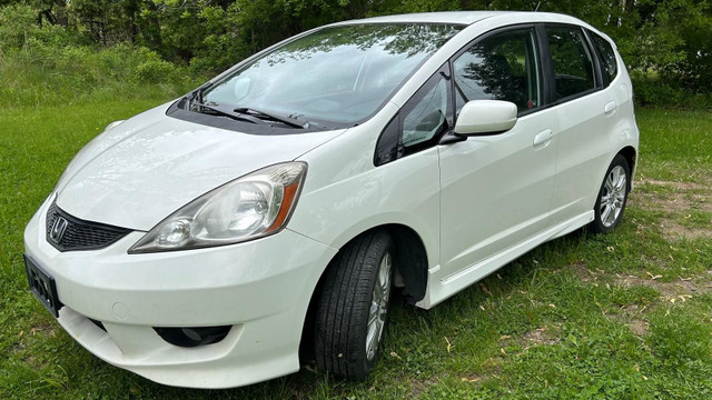2010 Honda Fit Sport in Cars & Trucks in Oakville / Halton Region - Image 3