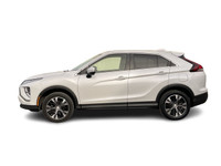 Our 2022 Mitsubishi Eclipse Cross SE in White Diamond is a Local Vehicle, in stock and all up to dat... (image 4)