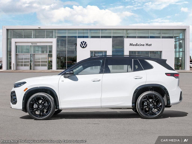 2025 Volkswagen Tiguan Comfortline R-Line Black Edition in Cars & Trucks in Medicine Hat - Image 4