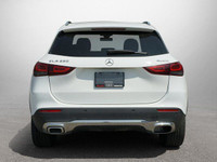 This Mercedes-Benz GLA boasts a Intercooled Turbo Premium Unleaded I-4 2.0 L/121 engine powering thi... (image 4)