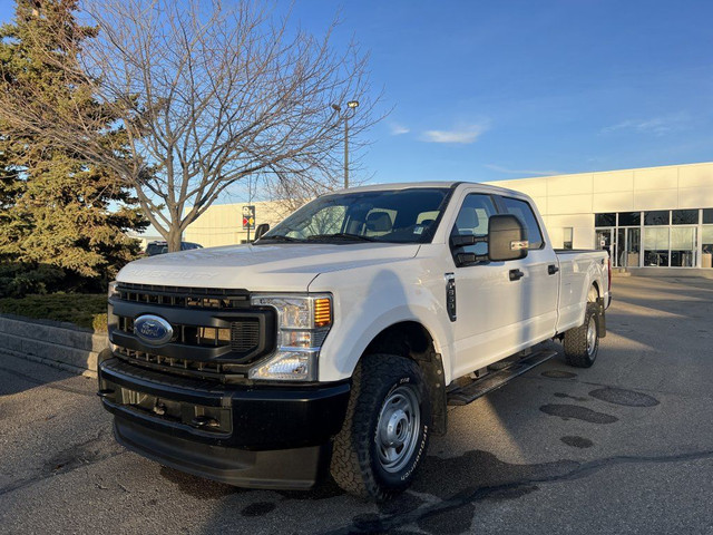  2022 Ford Super Duty F-350 SRW XL 4X4, CREW CAB, LONG BOX in Cars & Trucks in Red Deer - Image 2