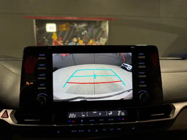 2021 Toyota Sienna XLE HYBRID 8-PASSENGER in Cars & Trucks in Mississauga / Peel Region - Image 21