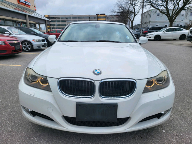 2011 BMW 3 Series 4dr Sdn 328i xDrive AWD Classic Ed in Cars & Trucks in City of Toronto - Image 2