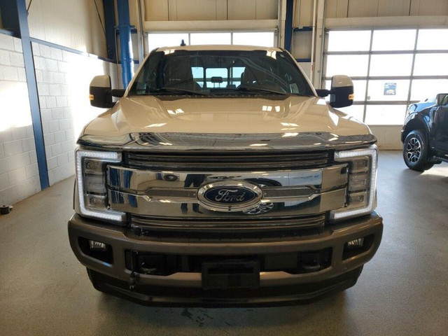  2019 Ford F-350 KING RANCH W/ KING RANCH ULTIMATE PKG in Cars & Trucks in Moose Jaw - Image 2