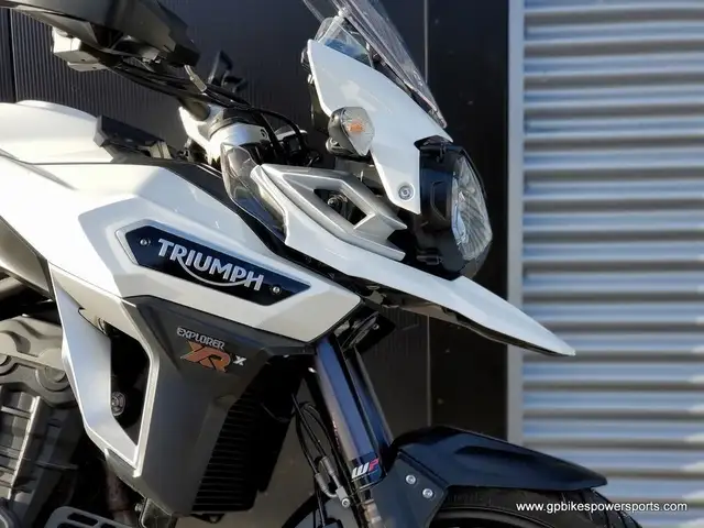 2017 Triumph Tiger Explorer XRX Crystal White in Street, Cruisers & Choppers in Oshawa / Durham Region - Image 15