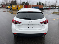 Be the talk of the town in this SUPER CLEAN, low mileage, WELL-EQUIPPED 2015 Mazda3 GS hatchback!! F... (image 6)