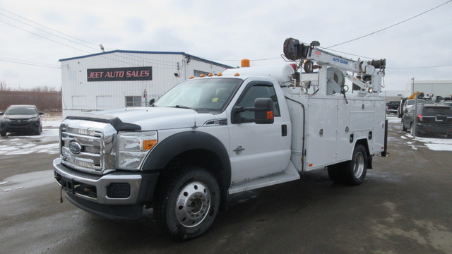 2014 Ford F-550 XLT SERVICE TRUCK WITH CRANE & VMAC in Cars & Trucks in Edmonton - Image 2