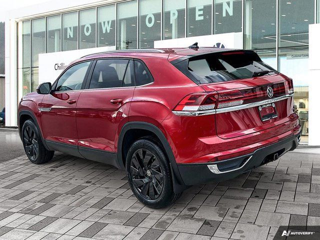 2024 Volkswagen Atlas Cross Sport COMFORTLINE | BLACK WHEEL PKG in Cars & Trucks in Chilliwack - Image 4