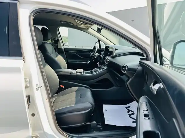 2021 Hyundai Santa Fe ESSENTIAL in Cars & Trucks in Stratford - Image 10
