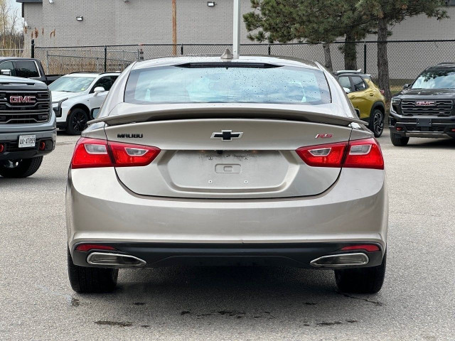 2022 Chevrolet Malibu in Cars & Trucks in City of Toronto - Image 4